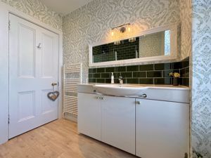 Photo 29- click for photo gallery